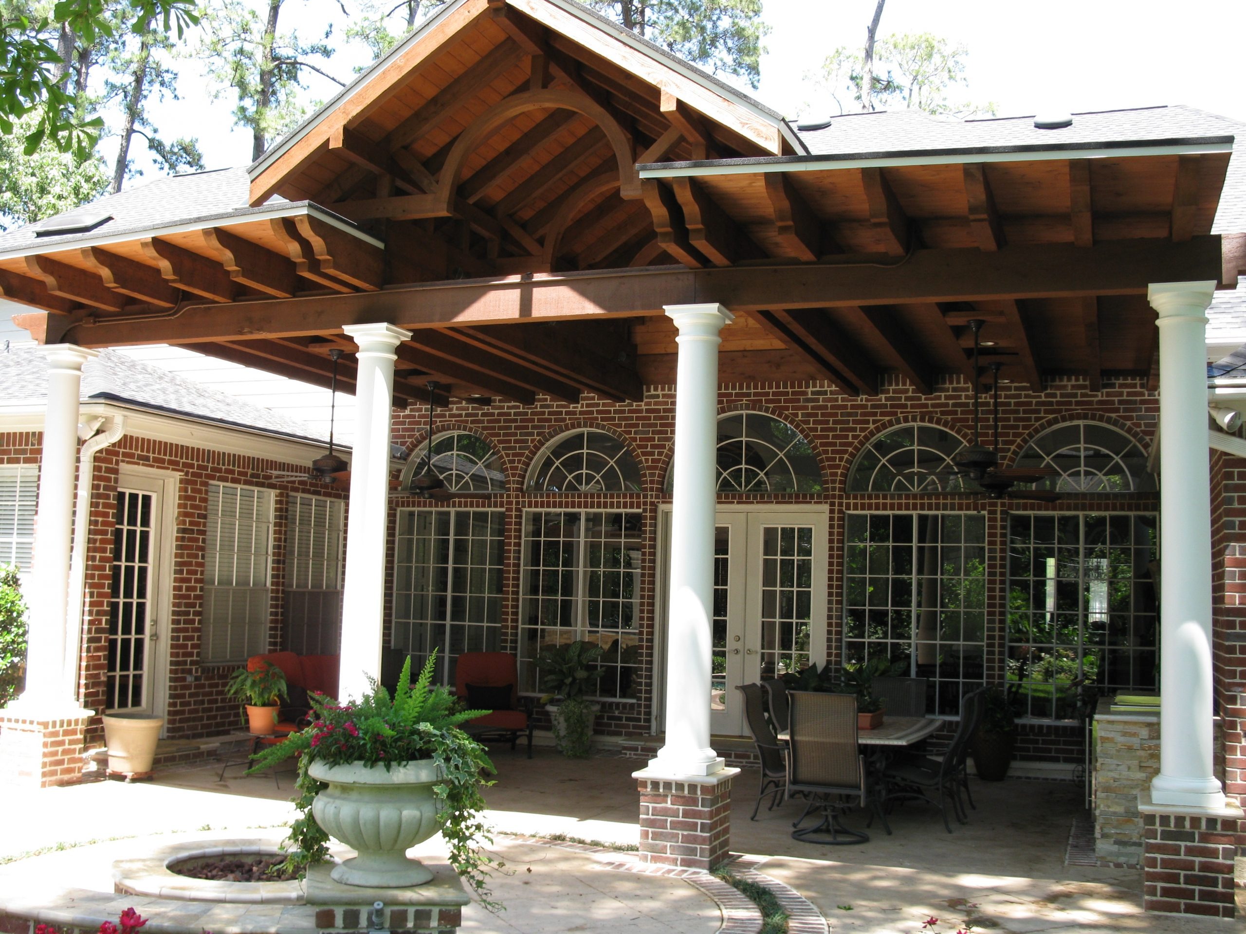 Affordable and Reliable Patio Covers Contractor Services Near You