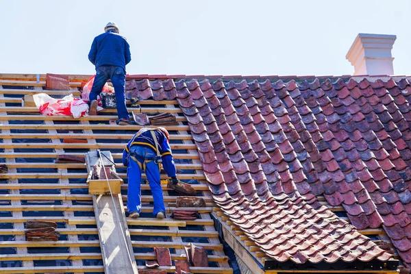 Roof Replacement Indianapolis When Repairs Aren’t Enough, Replace It Right