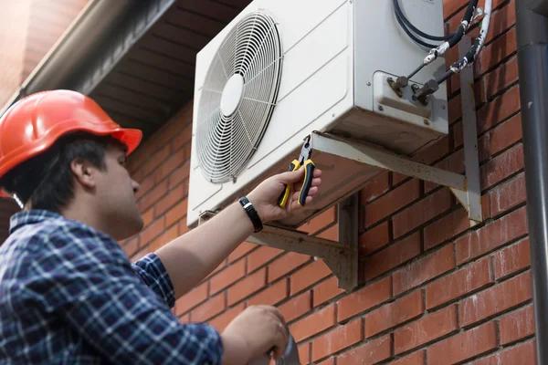 Best AC Repair in Woodland Hills with Fast Response Times