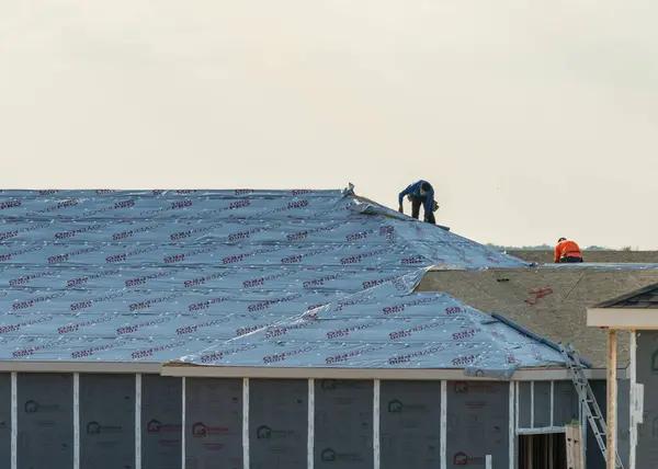 Texas Roofing Deductible Requirements What Homeowners Need to Know