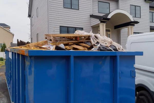 Common Mistakes to Avoid When Booking Residential Dumpster Rental
