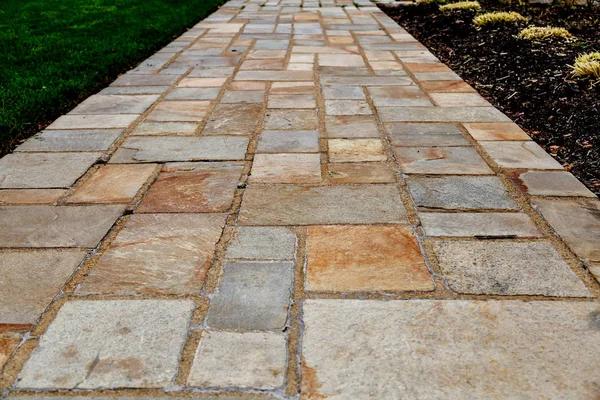 Commercial Hardscape Services to Improve Business Properties